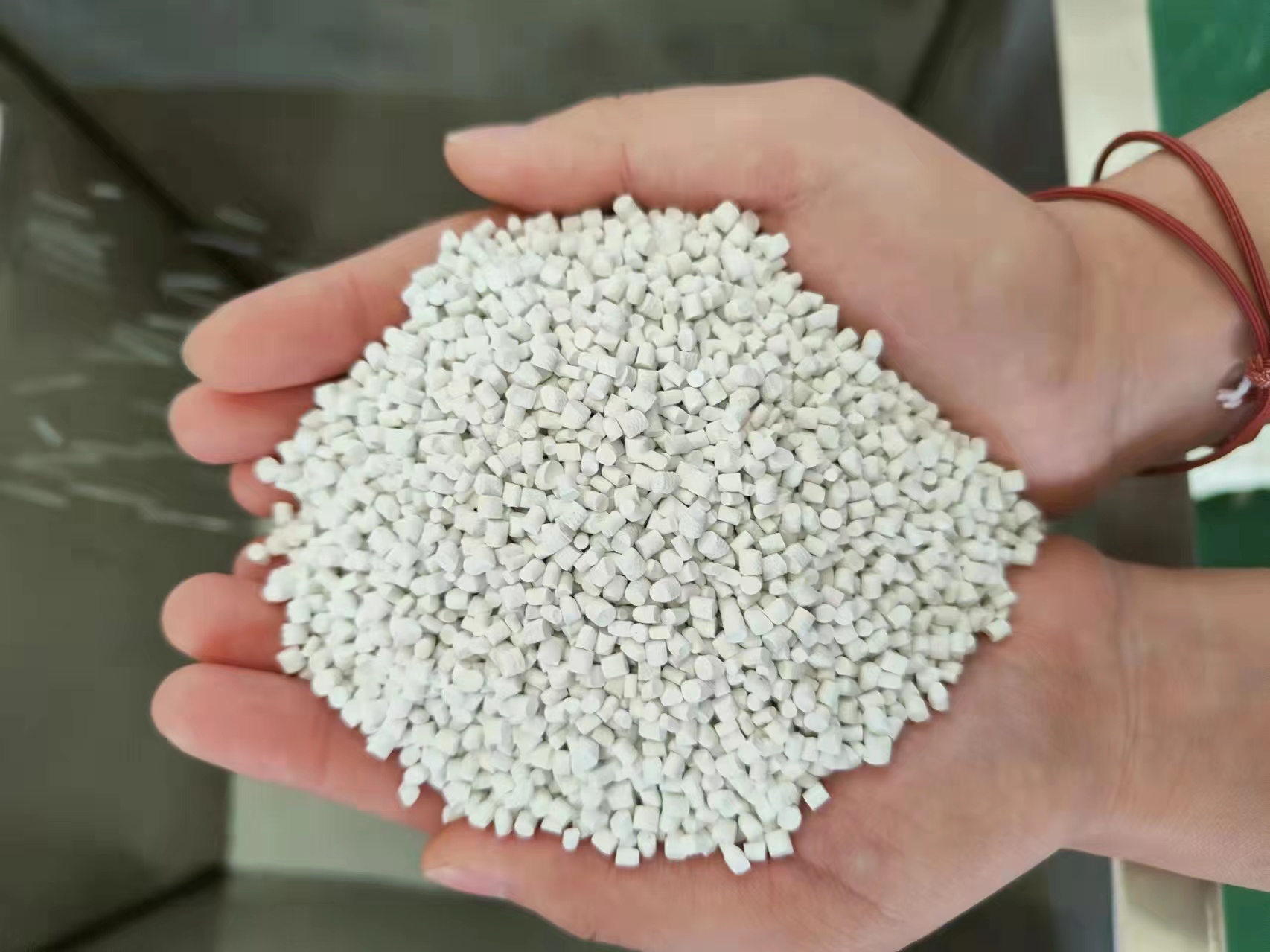 塑料PVC造粒生產(chǎn)線(xiàn)使用過(guò)程中的注意事項(xiàng)