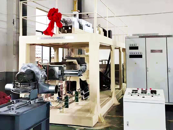 連續(xù)密煉造粒生產(chǎn)線(xiàn)