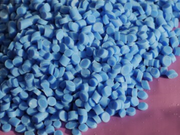 我們所熟悉的塑料母粒，是由哪些什么組成的呢？