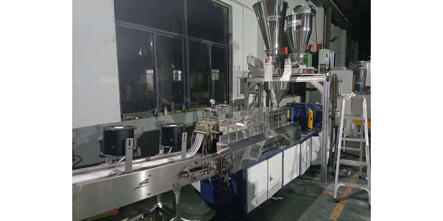 三螺桿擠出機(jī)磨損原因是什么